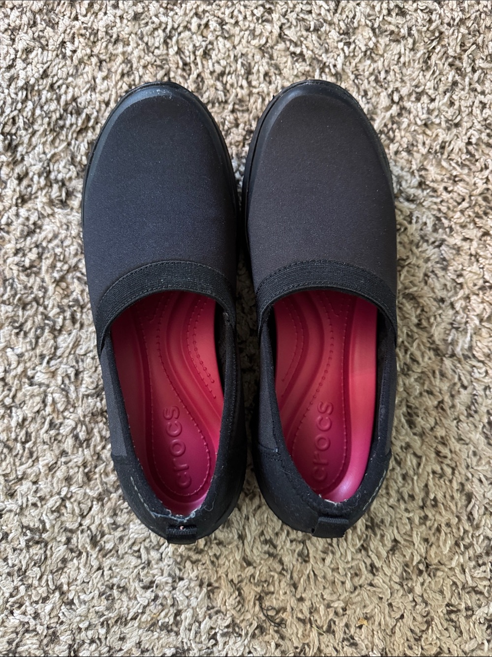 Crocs size 7